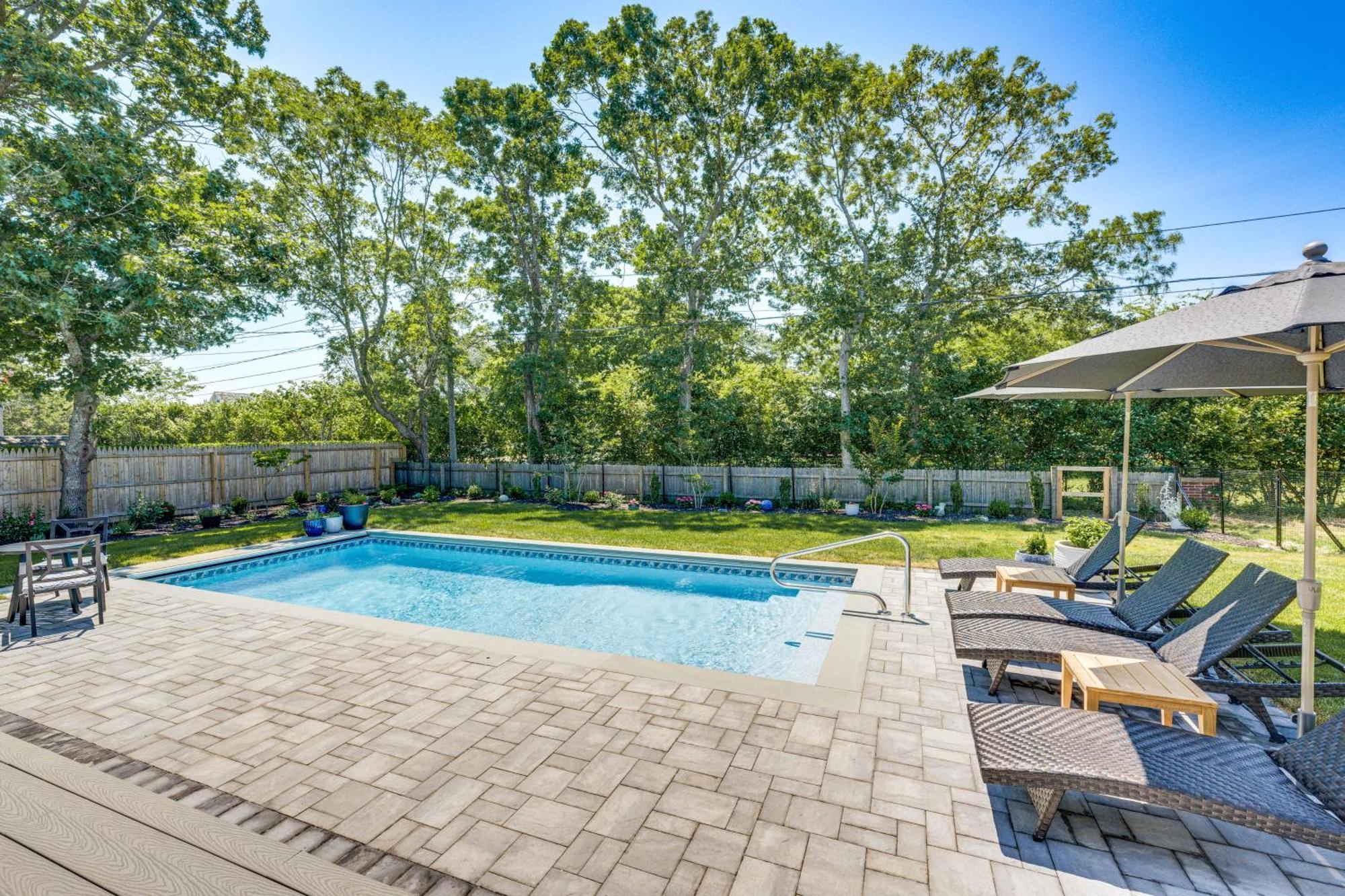 Distinctive Hamptons Home With Pool Near Bay, Ocean Hampton Bays Εξωτερικό φωτογραφία